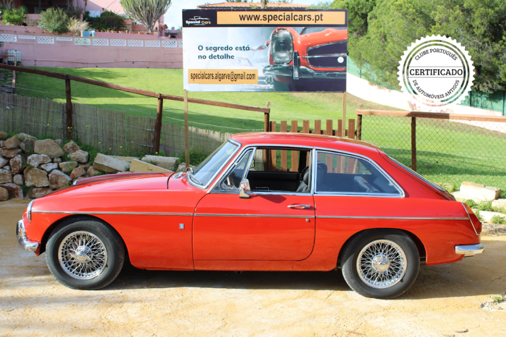 MG B GT 1.8