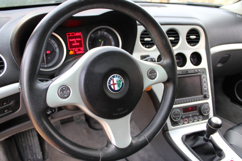 Alfa Romeo Brera JTS V6 3.2 AWD Sky View