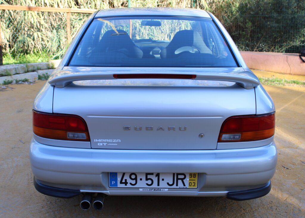 Subaru Impreza GT Turbo AWD 2.0 Boxer