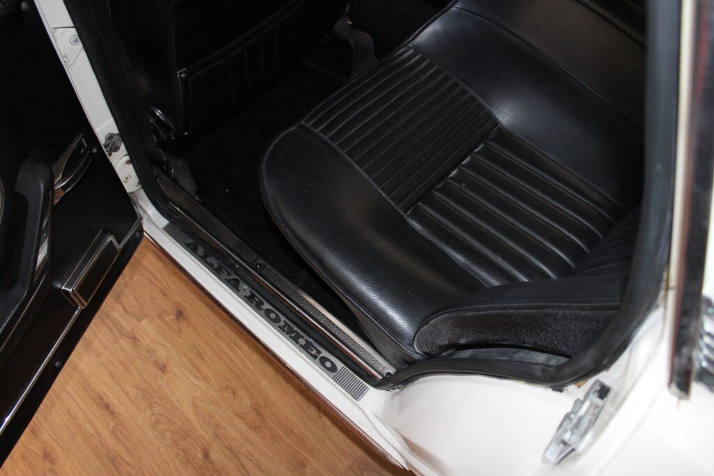 Alfa Romeo 2000 Berlina